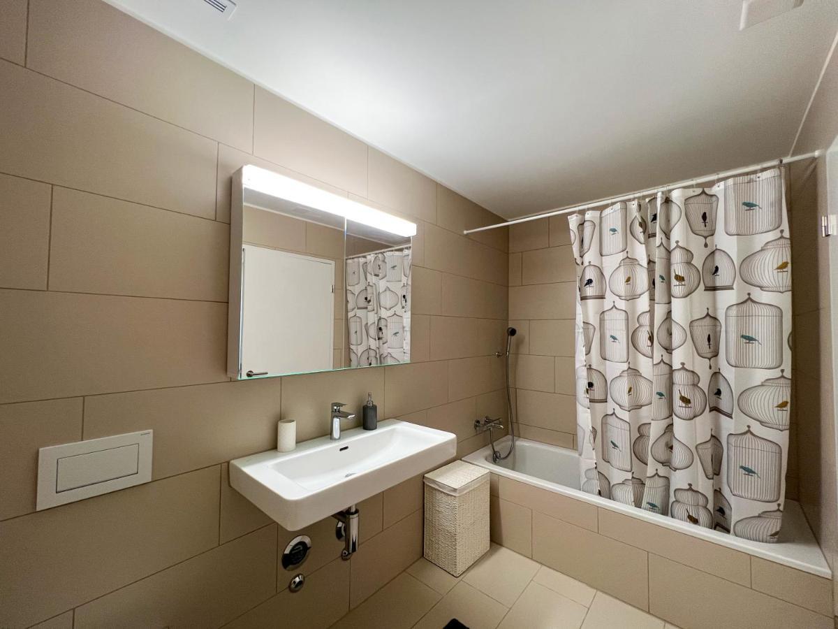Lavish 4.5 Rooms Furnished Apartment @Glattbrugg Opfikon-Glattbrugg Zewnętrze zdjęcie